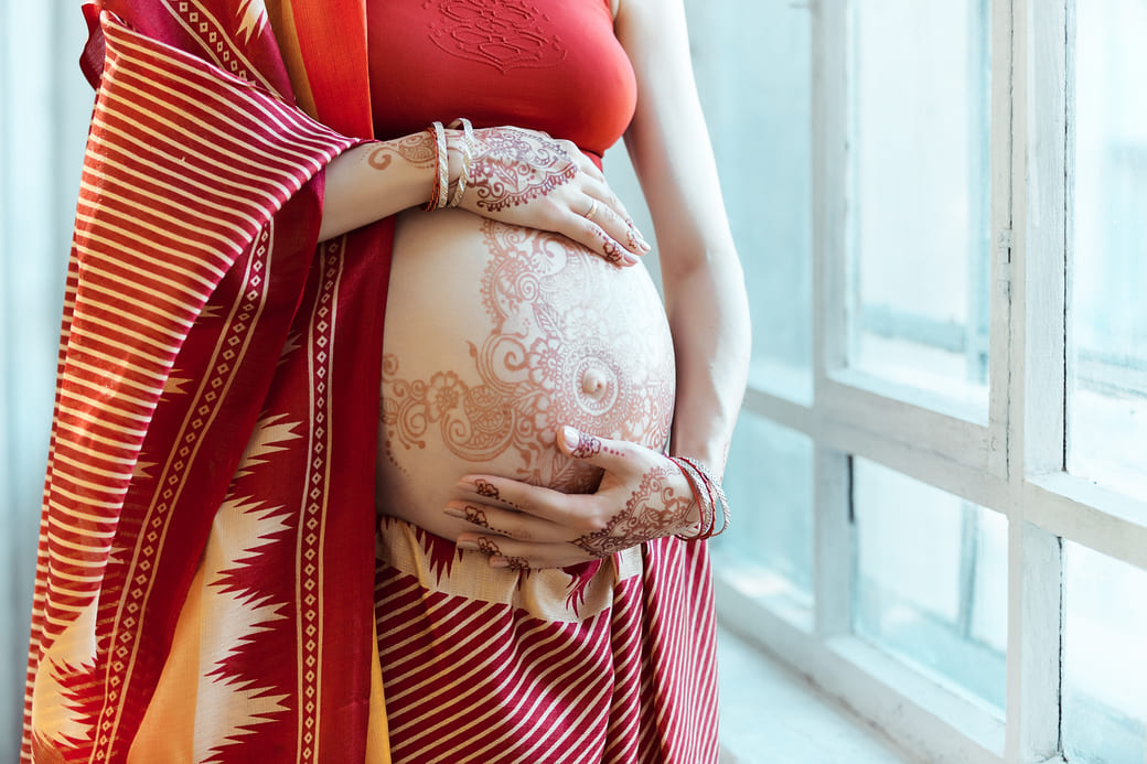 femme enceinte tatouée